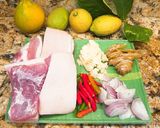 Hình bước làm 1 của món Ba Rọi ngâm nước mắm
