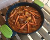 Foto del paso 13 de la receta: Albóndigas y butifarra con chipirones, patatas y zanahorias baby