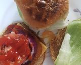 બર્ગર (Burger Recipe In Gujarati) રેસીપી સ્ટેપ4ફોટો