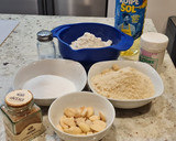 Foto del paso 1 de la receta: Pastas de almendra