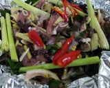 Hình bước làm 2 của món Dê hấp tía tô