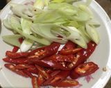 Foto langkah ke 4 dari resep Tumis pare udang.