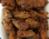 A picture of step 4 of My Chinese 5 Spice & Chilli deepfried chicken. 😉.
