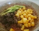 Foto langkah ke 3 dari resep Sambal Goreng Kentang Kapri Hati Ampela Ayam.