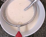 Hình bước làm 1 của món Bánh crepe sầu riêng