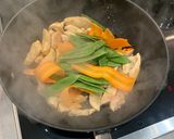 A picture of step 2 of Tony’s Chicken stir Fry.