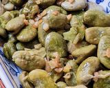 Foto del paso 6 de la receta: Habas tiernas salteadas con ajo 🫛🫒🧄🧂