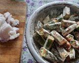 A picture of step 2 of Restaurant style bhindi masala.