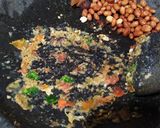 Foto langkah ke 2 dari resep Lotek Sayur bydeesawitri.