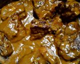 Foto del paso 5 de la receta: Pechito de cerdo al vino tinto con puré de batata