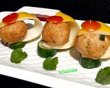 A picture of step 3 of Rice balls.