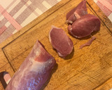 Foto del paso 2 de la receta: Solomillo de cerdo con ciruelas claudias