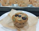 Foto langkah ke 7 dari resep Anabolic Oats Classic Chocolate Chip Muffins|High Protein, Low Calorie, Sugar & Gluten Free.