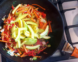 Foto del paso 3 de la receta: Arroz rojo, con remolacha y verduras salteadas. #Mercado
