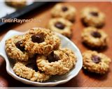 Foto langkah ke 7 dari resep Peanut Choco Thumbprint Cookies renyah+step by step .