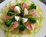 Foto del paso 11 de la receta Ensalada de patata, calabacín, bimi y brevas