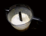 Foto del paso 3 de la receta: Bizcocho marmolado de chocolate y té verde Matcha 😋
