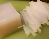 A picture of step 12 of Sichuan-Style Spicy Cold Mung Bean Jelly (Liangfen).