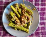 A picture of step 3 of Stuffed masala drumstick.