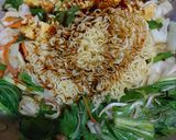 Foto langkah ke 5 dari resep Mie Goreng Sayur.