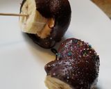A picture of step 4 of Chocolate Covered Frozen Banana Peanut Butter Sandwiches.