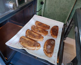 Foto del paso 7 de la receta: Torrijas al horno con mermelada de naranja amarga