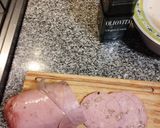 Foto del paso 2 de la receta: Tortillitas rellenas con mortadela con nuez (Las Dinas)