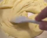 A picture of step 4 of Joël Robuchon’s Mashed Potatoes.