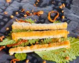 Hình bước làm 2 của món Bánh Tráng Cuốn Đậu Hủ Muối Tôm Hành Phi