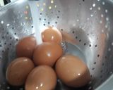 Foto del paso 1 de la receta Huevos rellenos gratinados