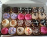 Foto langkah ke 5 dari resep Donat.