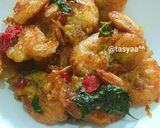 Foto langkah ke 5 dari resep Udang Sambel Bawang Kemangi.