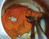 A picture of step 3 of Besan ke gatte.