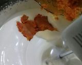Foto langkah ke 2 dari resep Bolu Ubi Kuning Panggang, Lembut Banget.