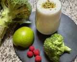 A picture of step 6 of 🥦Broccoli Smoothie with Green Apple and Lime🍋.