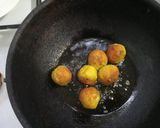 A picture of step 3 of Kacha Kolar Kofta curry/ Plantain Kofta Curry.