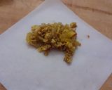 A picture of step 1 of Chicken qeema rolls.
