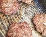صورة لخطوة 1 من وصفة تشيز برغر😋🍔