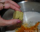 A picture of step 6 of Omaj soup آش اوماج تبریزی.