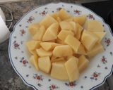 Foto del paso 3 de la receta Cazón con patatas guisadas