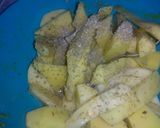 Foto del paso 2 de la receta: Pollo con mostaza al horno con papas 🥔