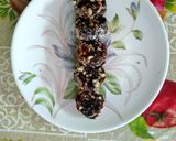 खजूर बर्फी (khajoor barfi recipe in marathi) रेसिपी स्टेप 3 फोटो 