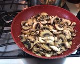 Foto del paso 2 de la receta: Sopa de Champiñones a la Jillo al estilo Sonorense