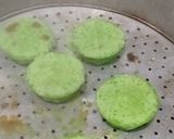 Foto langkah ke 5 dari resep Kue Putu dengan Cetakan.