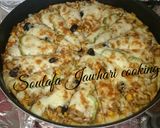 صورة لخطوة 7 من وصفة بيتزا بالخضار والجبن بعجينة حريرية 😍