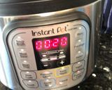 Hình bước làm 3 của món Cá mackerel kho cà chua nồi instant pot