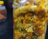 A picture of step 5 of Cauliflower pickle.