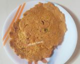 बेसन थालीपीठ (Besan Thalipeeth Recipe In Marathi) रेसिपी स्टेप 5 फोटो 