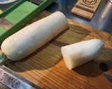 Foto del paso 1 de la receta: Ensalada de nabo, zanahoria y repollo... en mandolina