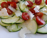 Foto del paso 5 de la receta: Ensalada de carpaccio de calabacín